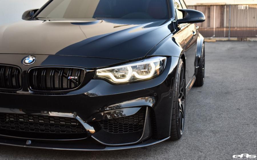 Детали экстерьера BMW M3 Sedan Black Sapphire ZCP by EAS 2018 года  (фото 12 из 14)